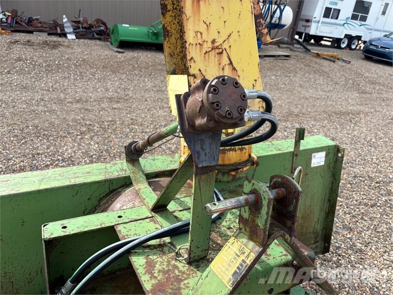 John Deere 7 ft 3-Point Hitch Snow Blower Sneeuwblazers