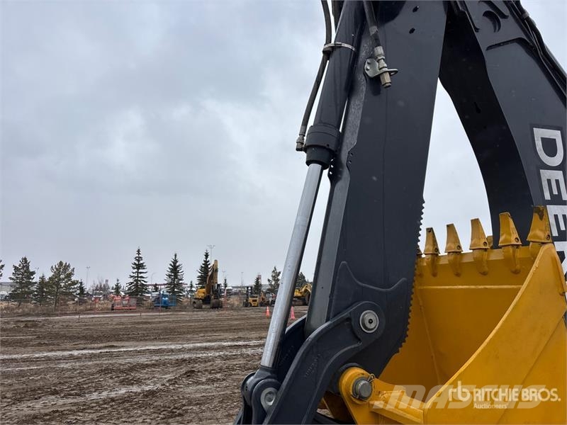 John Deere 710L 4x4 Backhoe Loader Екскаватори-навантажувачі