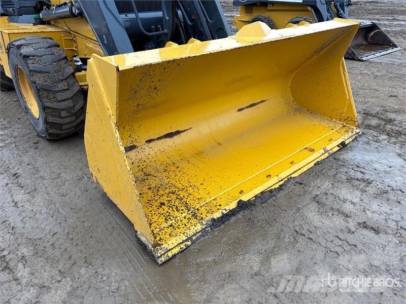 John Deere 710L 4x4 Backhoe Loader Екскаватори-навантажувачі