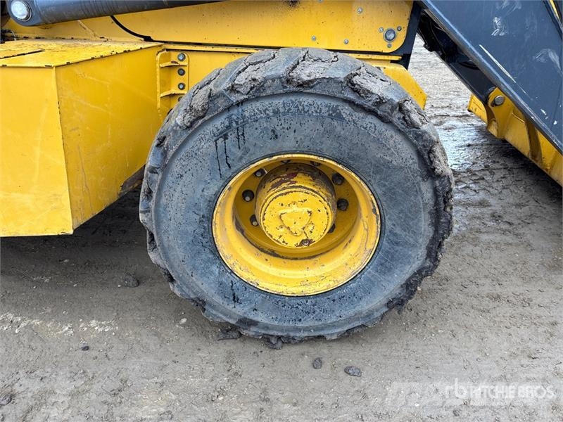 John Deere 710L 4x4 Backhoe Loader Екскаватори-навантажувачі