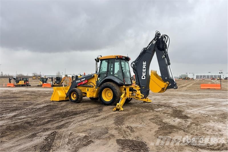 John Deere 710L 4x4 Backhoe Loader Екскаватори-навантажувачі