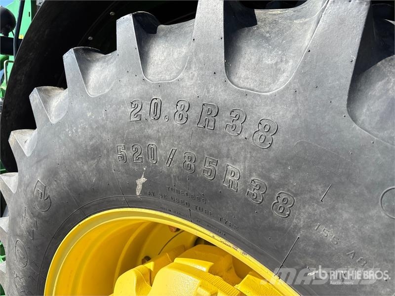 John Deere 7130 Traktorit