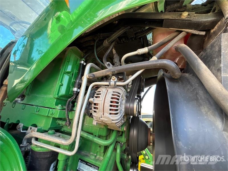 John Deere 7130 Traktorit