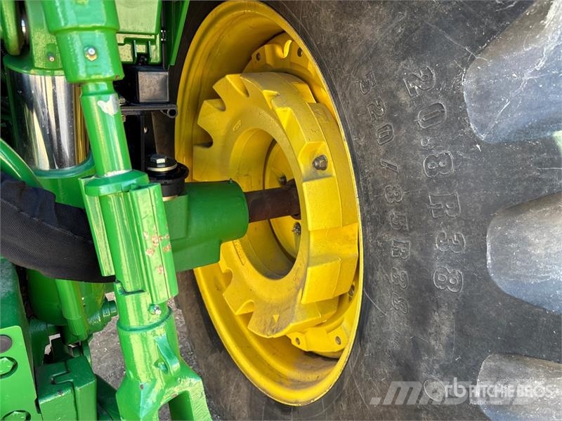 John Deere 7130 Traktorit