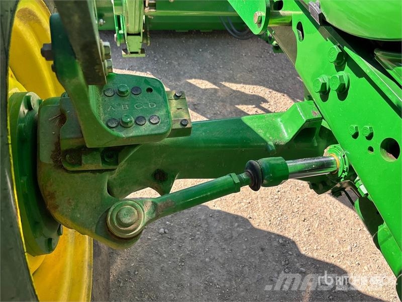 John Deere 7130 Traktorit