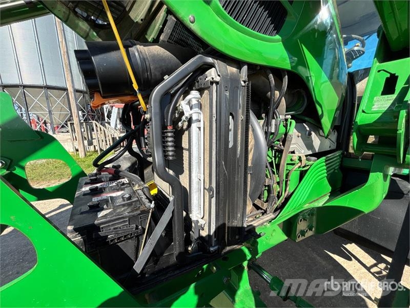 John Deere 7130 Traktorit