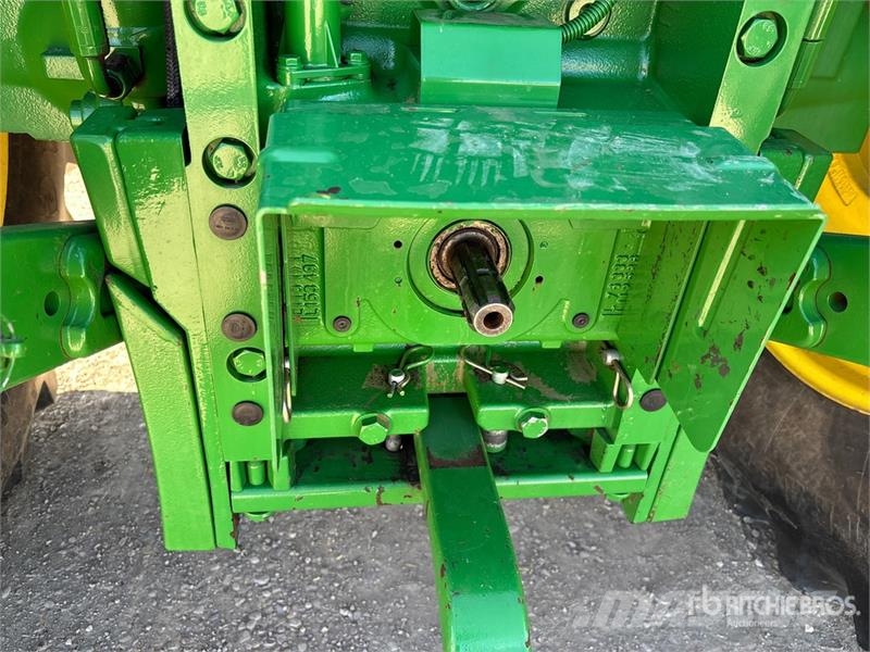 John Deere 7130 Traktorit