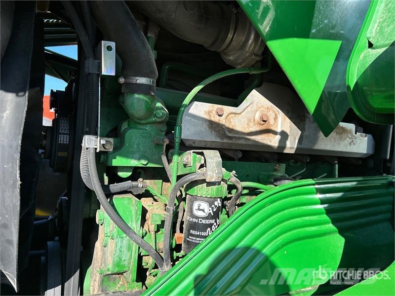 John Deere 7330 Traktoriai