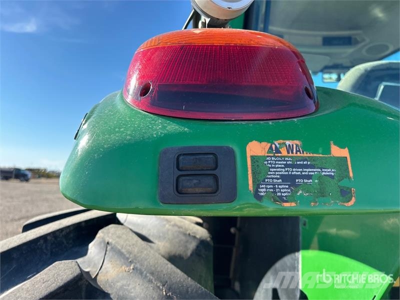John Deere 7330 Traktoriai
