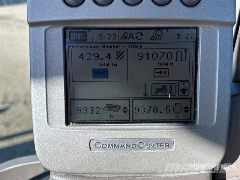 John Deere 7330 Traktoriai