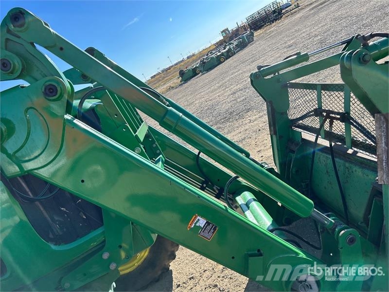 John Deere 7330 Traktoriai