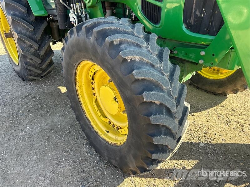 John Deere 7330 Traktoriai