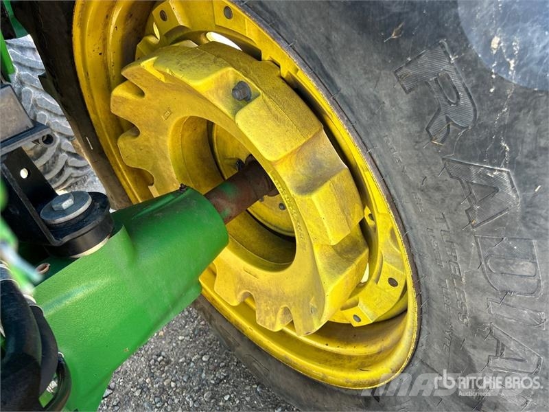 John Deere 7330 Traktoriai