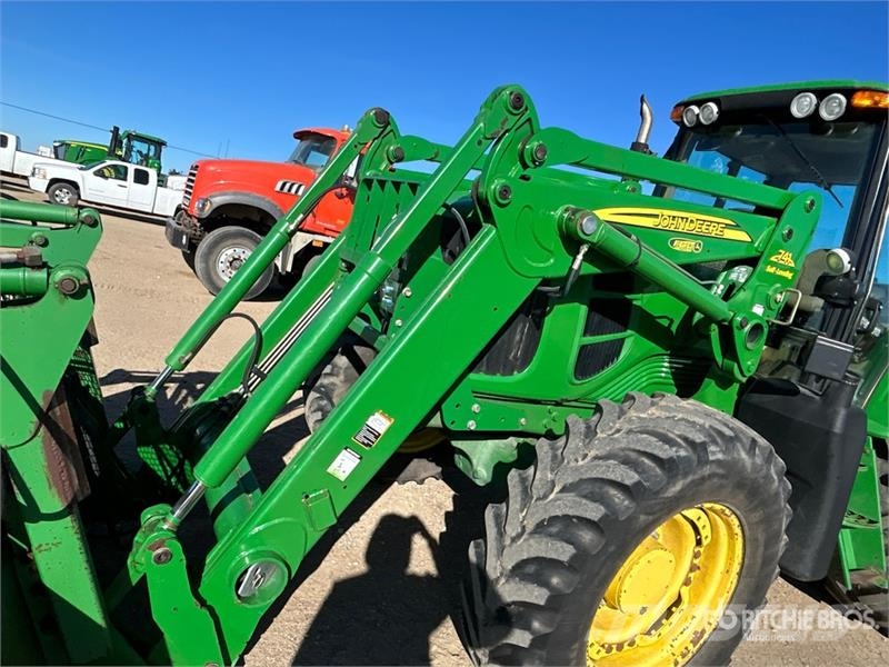 John Deere 7330 Traktoriai