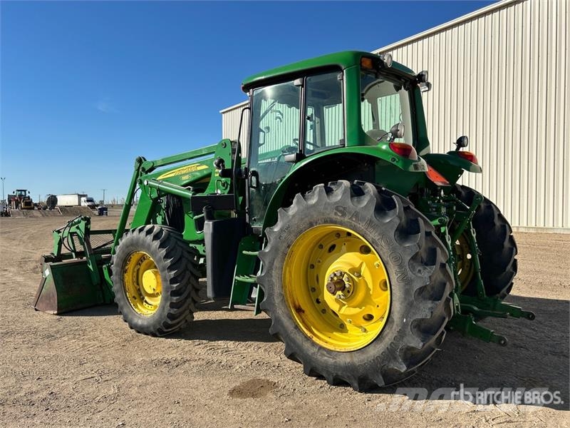John Deere 7330 Traktoriai