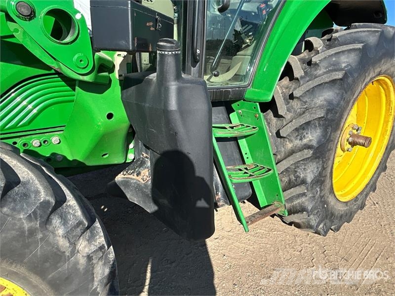 John Deere 7330 Traktoriai