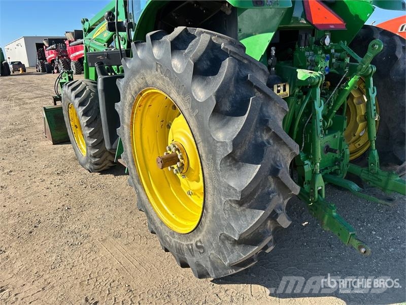 John Deere 7330 Traktoriai