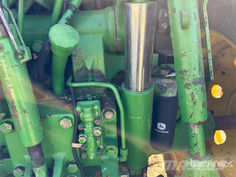 John Deere 7400 4WD Tractor Traktori