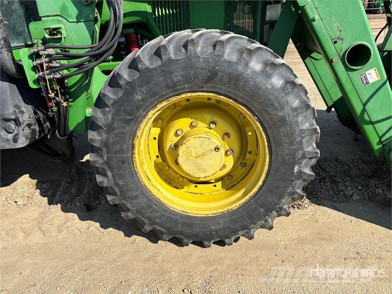 John Deere 7400 4WD Tractor Traktori