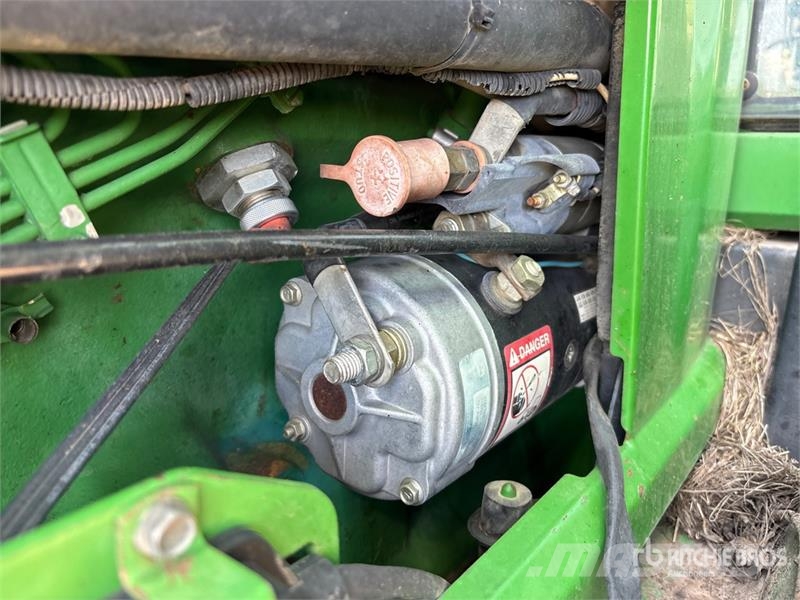 John Deere 7400 4WD Tractor Traktori