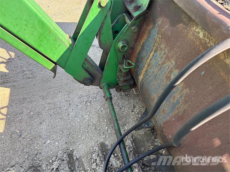 John Deere 7400 4WD Tractor Traktori