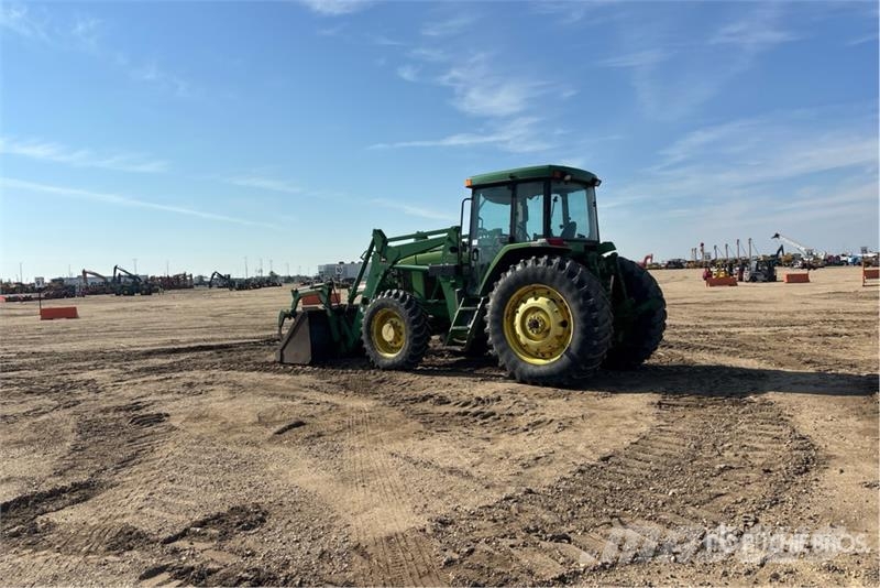 John Deere 7400 4WD Tractor Traktori