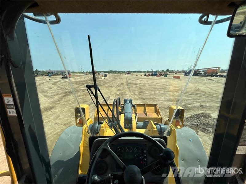 John Deere 744J Cargadoras sobre ruedas