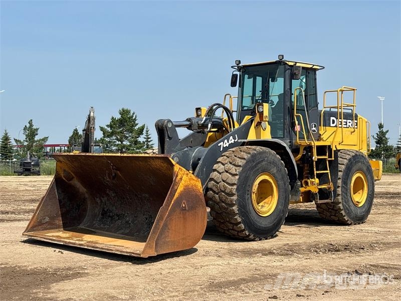 John Deere 744J Cargadoras sobre ruedas