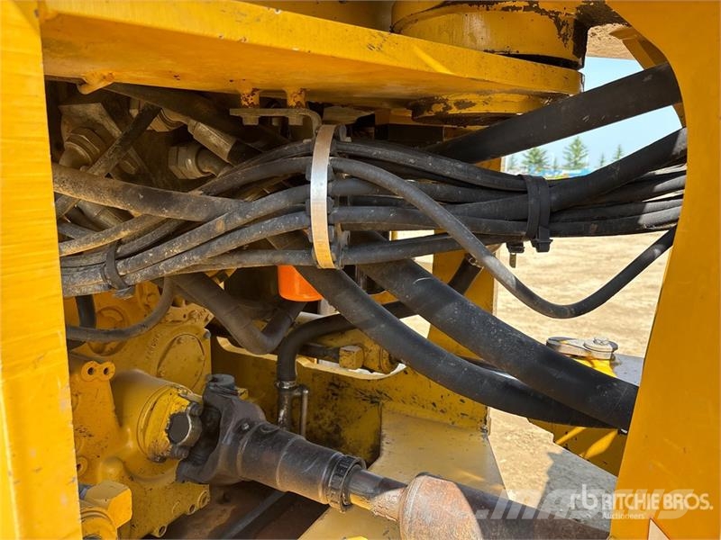 John Deere 744J Cargadoras sobre ruedas