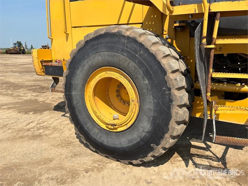 John Deere 744J Cargadoras sobre ruedas