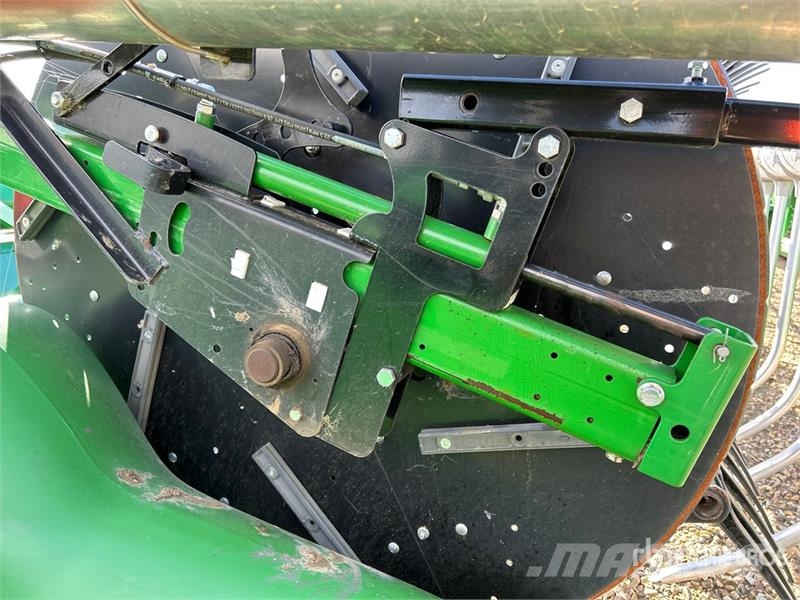John Deere 745FD 45 ft Hydraflex Draper Combine Header Cabezales de cosechadoras combinadas