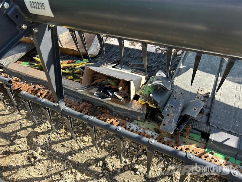 John Deere 745FD 45 ft Hydraflex Draper Combine Header Maaidorser aanbouwdelen