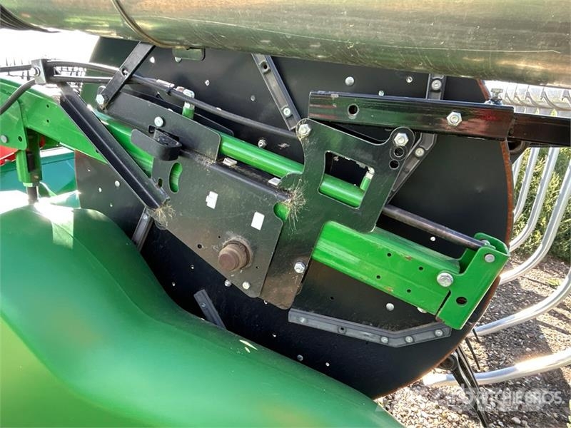 John Deere 745FD 45 ft Hydraflex Draper Combine Header Cabezales de cosechadoras combinadas