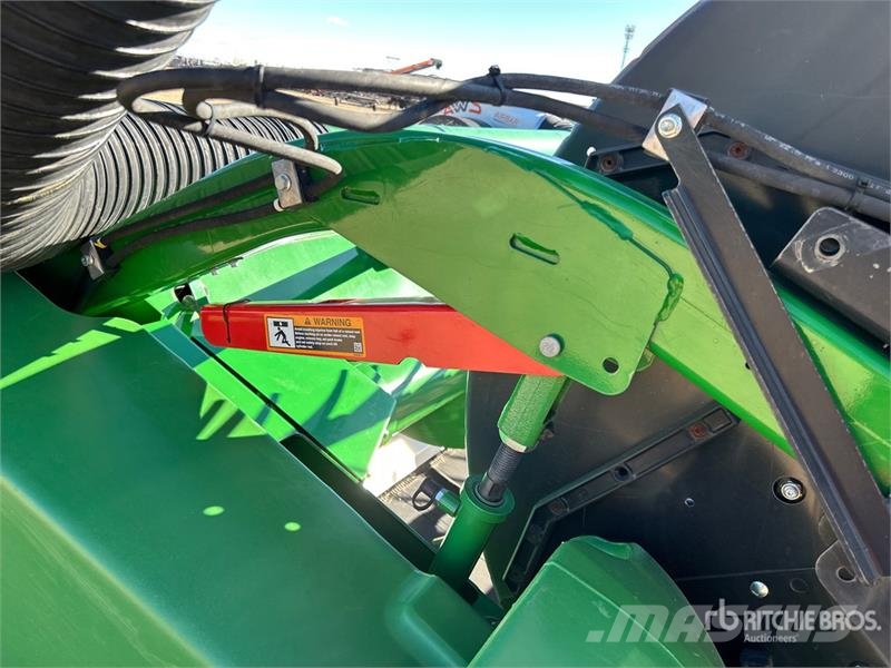 John Deere 745FD 45 ft Hydraflex Draper Combine Header Cabeçotes de colheitadeira