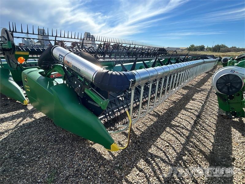 John Deere 745FD 45 ft Hydraflex Draper Combine Header Cabeçotes de colheitadeira