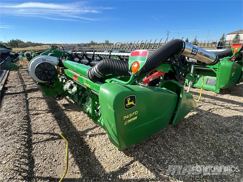 John Deere 745FD 45 ft Hydraflex Draper Combine Header Cabeçotes de colheitadeira