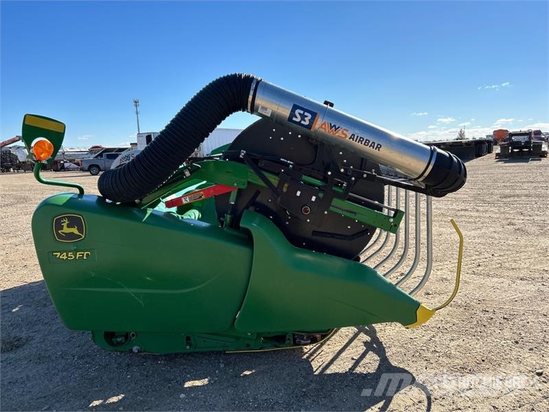John Deere 745FD 45 ft Hydraflex Draper Combine Header Combine harvester heads