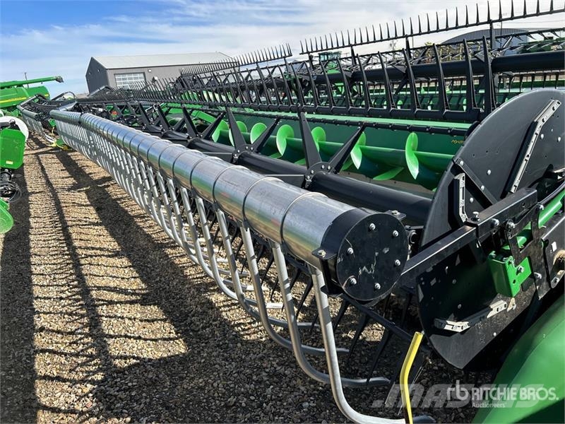 John Deere 745FD 45 ft Hydraflex Draper Combine Header Cabeçotes de colheitadeira