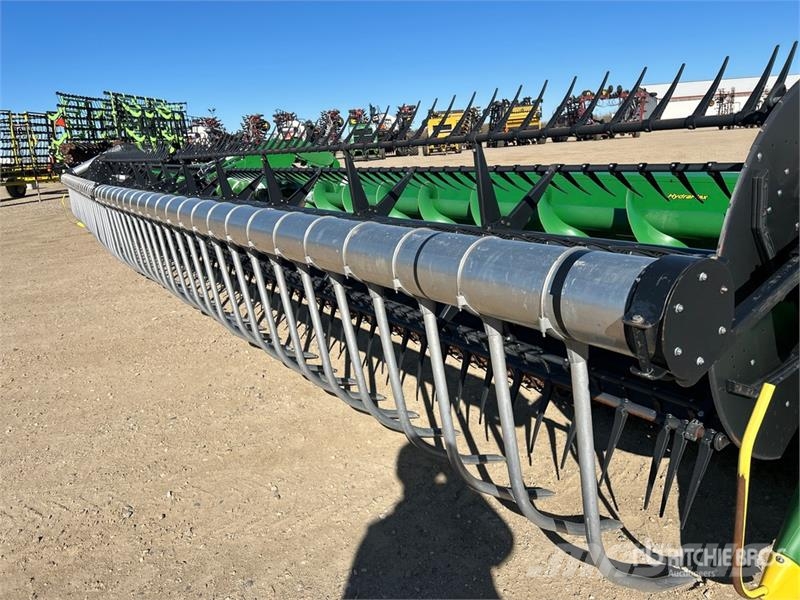 John Deere 745FD 45 ft Hydraflex Draper Combine Header Cabeçotes de colheitadeira