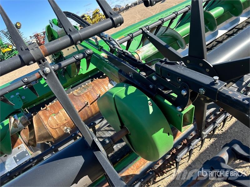 John Deere 745FD 45 ft Hydraflex Draper Combine Header Cabeçotes de colheitadeira
