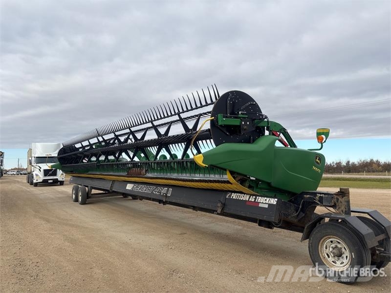 John Deere 745FD 45 ft Hydraflex Draper Combine Header Cabeçotes de colheitadeira