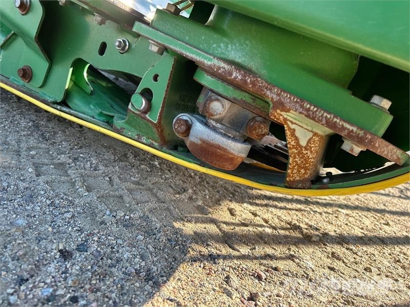 John Deere 745FD 45 ft Hydraflex Draper Combine Header Cabeçotes de colheitadeira