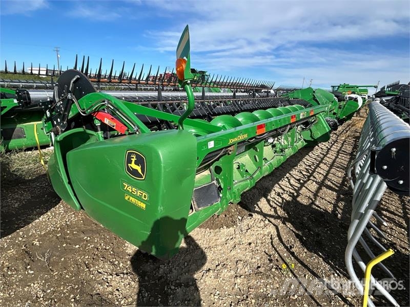 John Deere 745FD 45 ft Hydraflex Draper Combine Header Cabezales de cosechadoras combinadas
