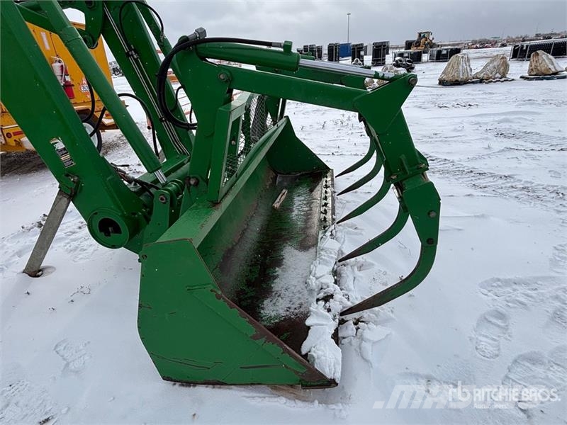 John Deere 746 110 in Front Loader Attachment Навесные фронтальные погрузчики