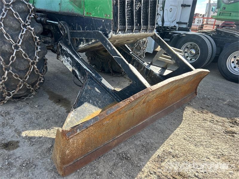 John Deere 748G3 4x4 Skidder Miško vilkikai