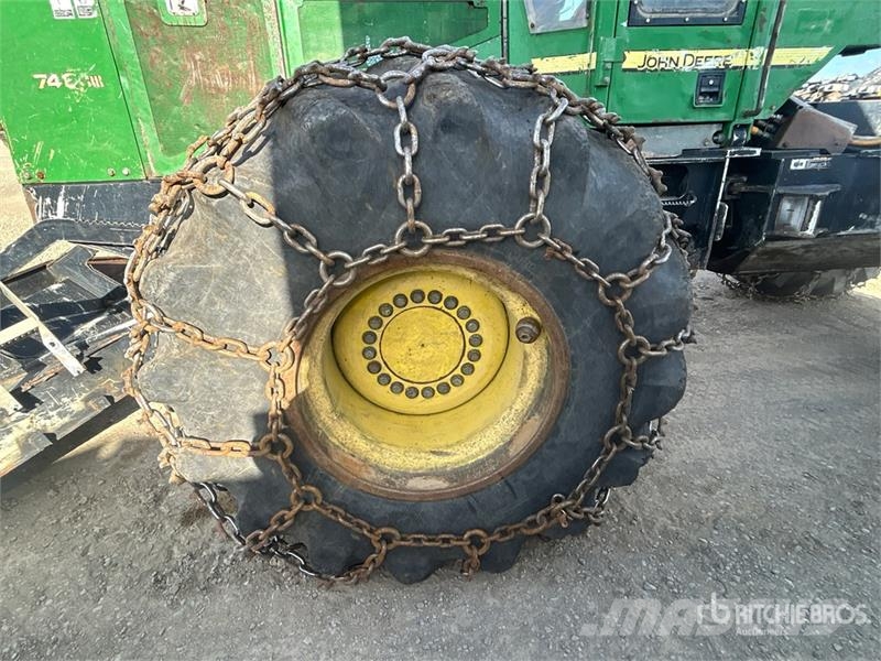 John Deere 748G3 4x4 Skidder Miško vilkikai