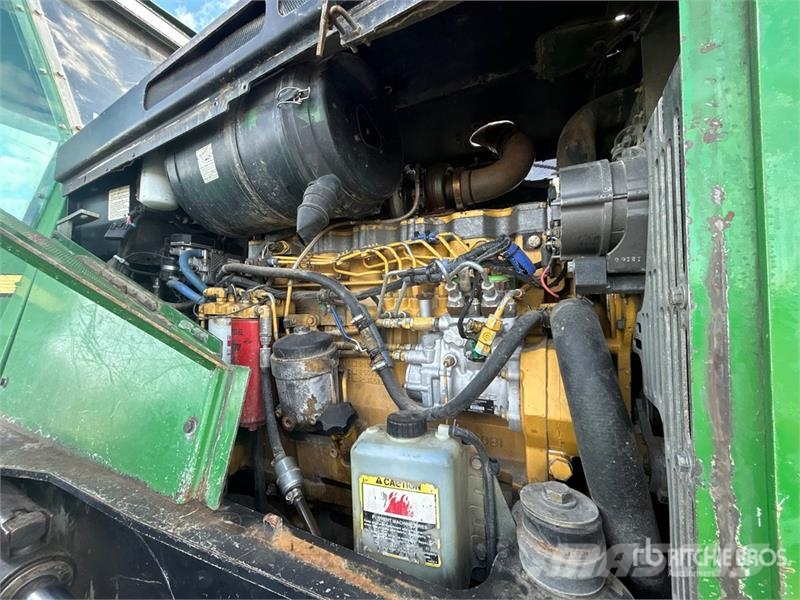 John Deere 748G3 4x4 Skidder Miško vilkikai