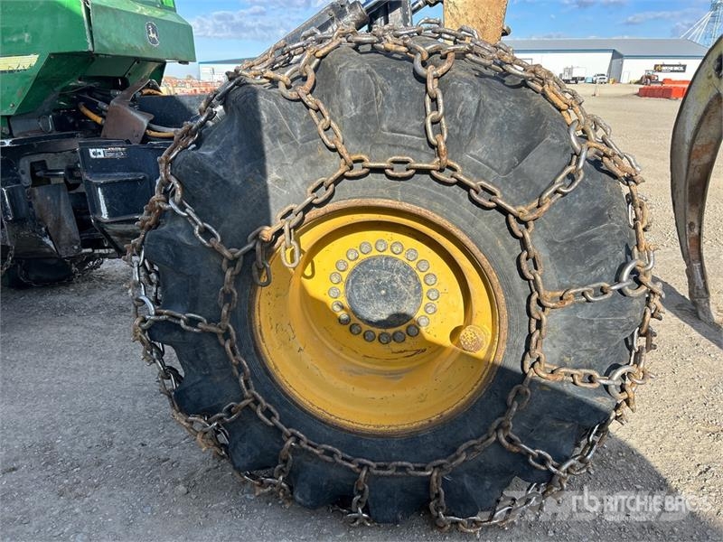 John Deere 748G3 4x4 Skidder Miško vilkikai