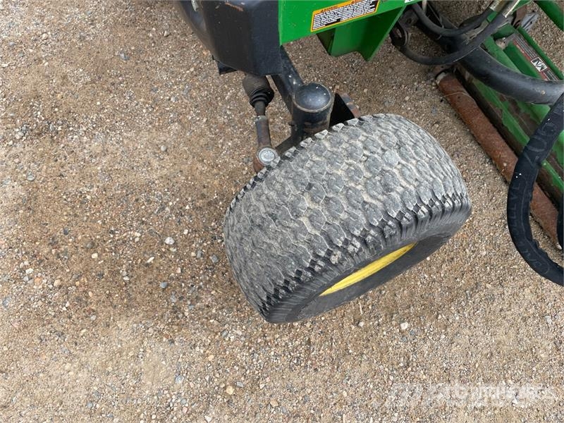 John Deere 7500 Fairway Mower Fairway mowers