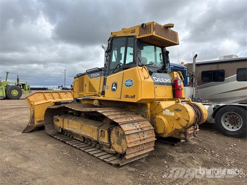 John Deere 750K LGP بلدوزرات مجنزرة